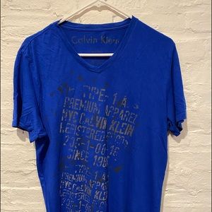 Calvin Klein body fit t shirt size m v neck